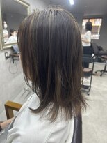 リアン(Lien) 糸ハイライトで自然な立体感と筋感にミディアムレイヤーで動き◎