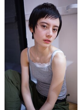 カシェ マエノヘタ(Cashe'e MAENOHETA) スタイリッシュショート