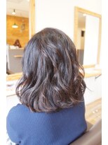 メイヘア(May Hair)&nbsp;ハイライトブリーチのボブスタイル