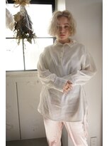 ルーム(Loom.)&nbsp;外国人風くせ毛ブロンド【Loom./明治神宮前/原宿/表参道】