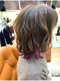 インナーはピンクプラスバイオレット