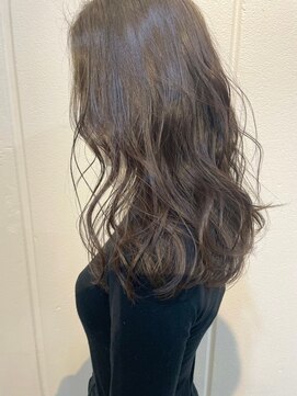 ロロネー 梅田(Lolonois) 【Lolonois梅田】赤み消しカラー 馬越露莉