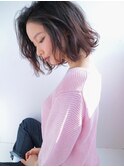 ラベージュ　ゆるウェーブ　結べるボブ