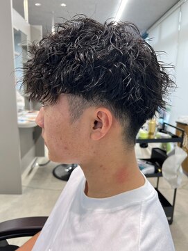 リット×ベリエ(Lit.×belier) ツイストスパイラルパーマメンズパーママッシュウルフフェード