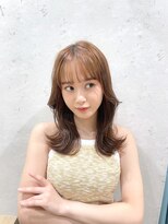 ロンドプランタン 恵比寿(Lond Printemps)&nbsp;レイヤーカットでつくる韓国風くびれヘア ベージュカラー