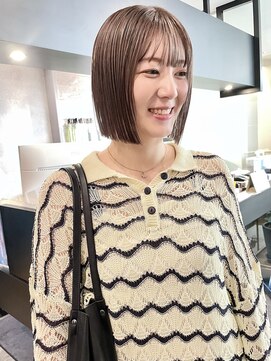 ケンジ ツルヤチョウ(KENJE tsuruyacho) ミルクティーベージュ/ボブ/切りっぱなしボブ/ダブルカラー