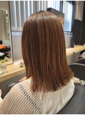 セミロングヘア縮毛矯正