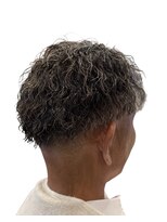 銀座マツナガ 神田店&nbsp;ビジネスツーブロックツイストスパイラルパーマ刈り上げ