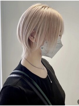 ダブルトーキョー シブヤ(W-TOKYO SHIBUYA) 【ショートウルフ】ハイトーン ブリーチ