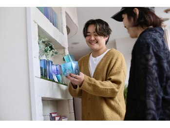 ラ ファブリック 草加(LA FABRIQUE)の写真/[あなた専属マンツ-マン]美のスペシャリストがシャンプ-から仕上げまで担当!≪LA FABRIQUE≫にお任せ下さい