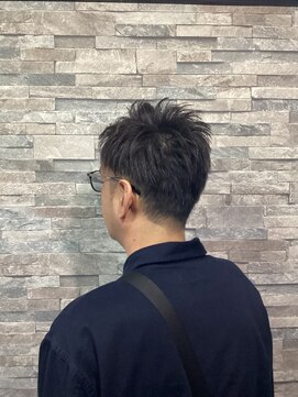 ヴィソップ(V.S.O.P) 白髪混じりが自然でカッコいい、ダンディカット