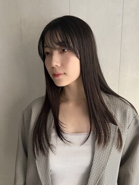 ルフトバイアンビエンテ(Luft by ambiente) セミロング　ストレートスタイル