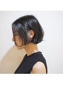 黒髮ワンレングスショートボブ