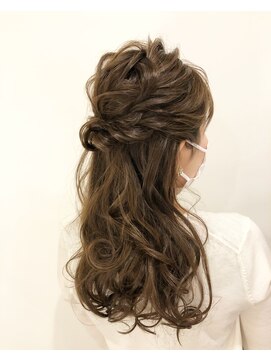 ヘッズ(HEADZ) ハーフアップ