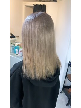 ラフ 難波店(LAFF) #黒髪#ボブルフ#ネビージュ#小顔#ワンレン