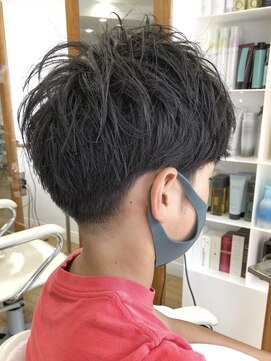 ヘッズ 本八幡店(HEADS) MEN'S HAIR センターパート ツイストスパイラル コンマヘア