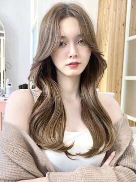 アフロートリノ(AFLOAT Leino) 【黒田葉月】20代30代40代◎韓国レイヤーくびれスタイル