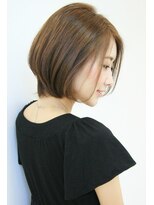 ラグエル(RAGUEL)&nbsp;シルエット綺麗　ひし形ショートボブ