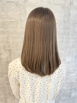 イースタイル 一社店(e style)の写真/扱いやすい自然なストレートヘアを実現。