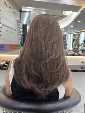 ラピス 渋谷本店(Lapis) グレージュカラー/バタフライレイヤーカット/髪質改善/海外風