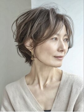 ハーツ(Heart's) 白髪ぼかし脱白髪染め大人ショート40代50代60代