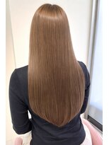 エラ(Ella)&nbsp;ブリーチなし明るめベージュカラー