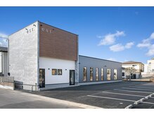 エスト(est.)の雰囲気（《駐車場完備》おしゃれな外観が目印☆新店舗で特別なひと時を…）