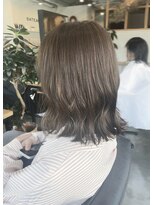 バトー バイ トリコ 船橋北口店(BATEAU by tricot)&nbsp;オリーブベージュ＊ニュアンス巻き