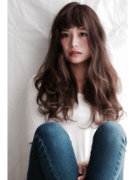 アンフェインド02(UNFEIGNED 02) クラゲヘアー/小顔に見せるヘア/ココアベージュ/伏見/栄