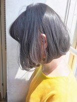 ランプ ヘアー(lamp hair)&nbsp;【lamp】グレージュ、切りっぱなし前下がりボブ