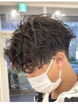 アース 川崎店(HAIR&MAKE EARTH) 波巻きスパイラル/センターパート/メンズパー