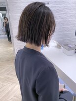 ステアケース 武蔵小杉店(stair:case)&nbsp;大人前下がり外ハネボブ切りっぱなしボブナチュラル