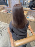 オリーブグレージュ