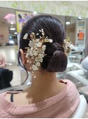 シンプルシニヨン