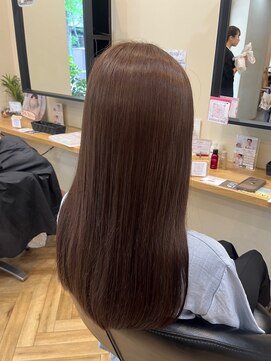 アルター(aL ter) 赤みなしベージュ［グレージュ/チェリーブラウン］長野歌穂