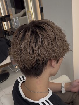 ブルーテーフ(Bleu Terre) ブリーチ毛でもできる【シャドウパーマ】トレンド