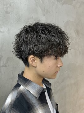 ギルティ(GILTY) 波巻きパーマ