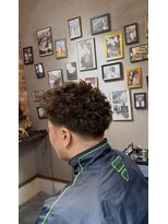 ブラックチョコレート(black chocolate)&nbsp;仏蛇パーマ×テーパーフェード