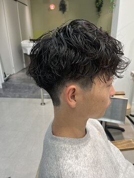 エレン 新百合ヶ丘店(ELEN) フェードパーマ