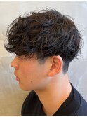 スパイラルパーマ×マッシュスタイルでおしゃれな雰囲気に◎
