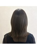 アンドワン 自由が丘(＆ONE)&nbsp;ミディアムレイヤー×グレージュで大人のツヤ感