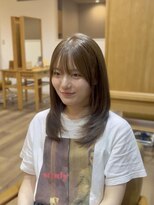 リアン(Lien)&nbsp;ヘーゼルベージュ×ミディアムレイヤー