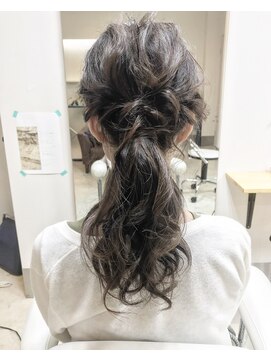 ヘアアンドメイクフリッシュ(HAIR&MAKE FRISCH) カジュアルアレンジ31
