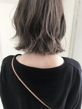ヘアーデザイン シュシュ(hair design Chou Chou by Yone) 透け感ハイライト&ショコラベージュ♪