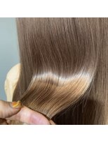 フンヌ フンヌ(funnufunnu)&nbsp;【funnufunnu】ミルクティーベージュ＃のじカラー＃つやん