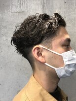 グッドプレイスアンドシング(Good Place&thing)&nbsp;メンズ刈り上げ短髪フェードビジネス七三パーマ