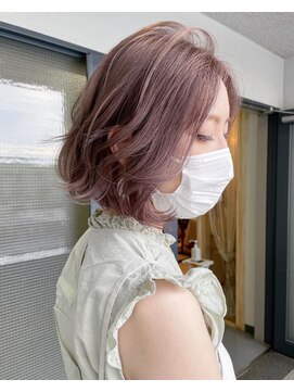 リル(Lille 橋本) フェザーボブ×くすみカラー×ラベンダーグレージュ×カールボブ