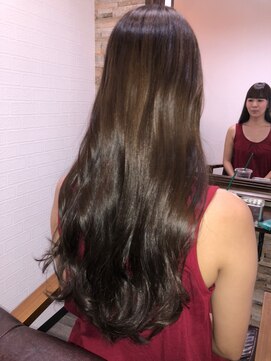 ハサミバイアトリエナガノ 千葉(8sami by atelier nagano) デザインカラー／レイヤーカット/ウエットヘア/オリーブベージュ