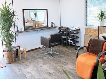 Beauty Salon Y＆Y　【ビューティサロンワイアンドワイ】