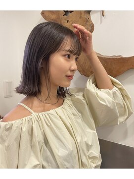 ロイリー バイ ローウェ 立川(Loely by Louwe) ベージュ/ハイトーン/レイヤー/ボブ/立川/髪質改善/ヘアセット